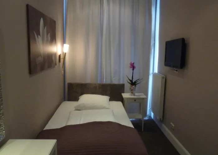 Hotel Commodore
